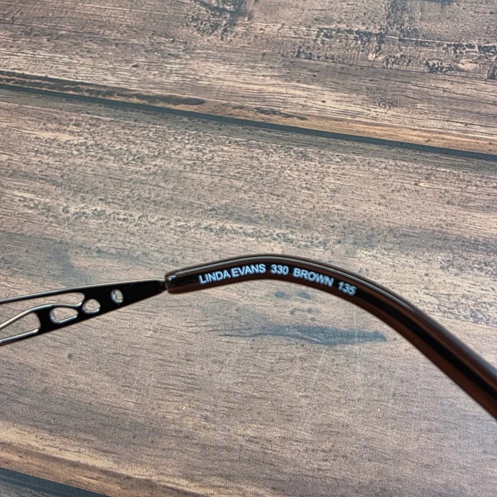 Linda Evans 330 Brown Metal Rectangular Eyeglasses Filigree Cutout Temples 135mm